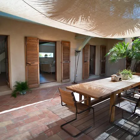 Maison Jardin Tropicale Piscine - Quatre Murs Et Un Toit Holiday home Hyeres