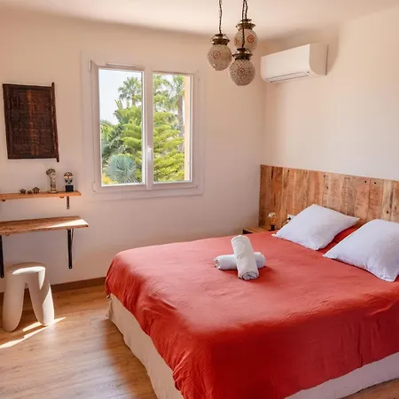 Maison Jardin Tropicale Piscine - Quatre Murs Et Un Toit Holiday home *